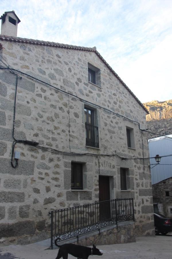 Casa Rural la Cancha I Navalacruz Exterior foto